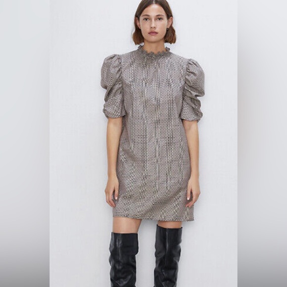 Zara Dresses & Skirts - Zara Puff Sleeve Dress XS